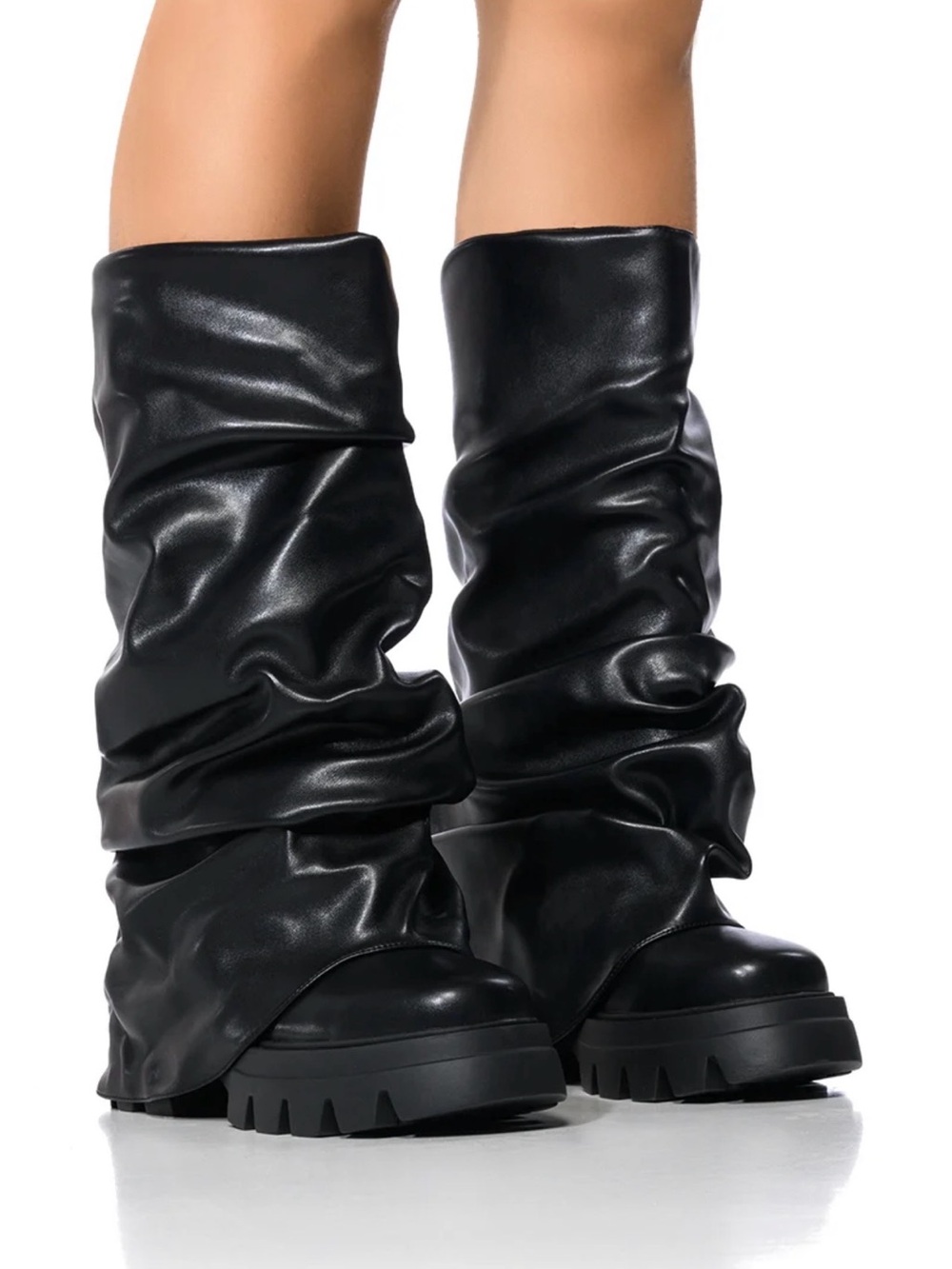 Azalea Wang Maile Black Ruched Knee-High Platform Boots – Size 8.5